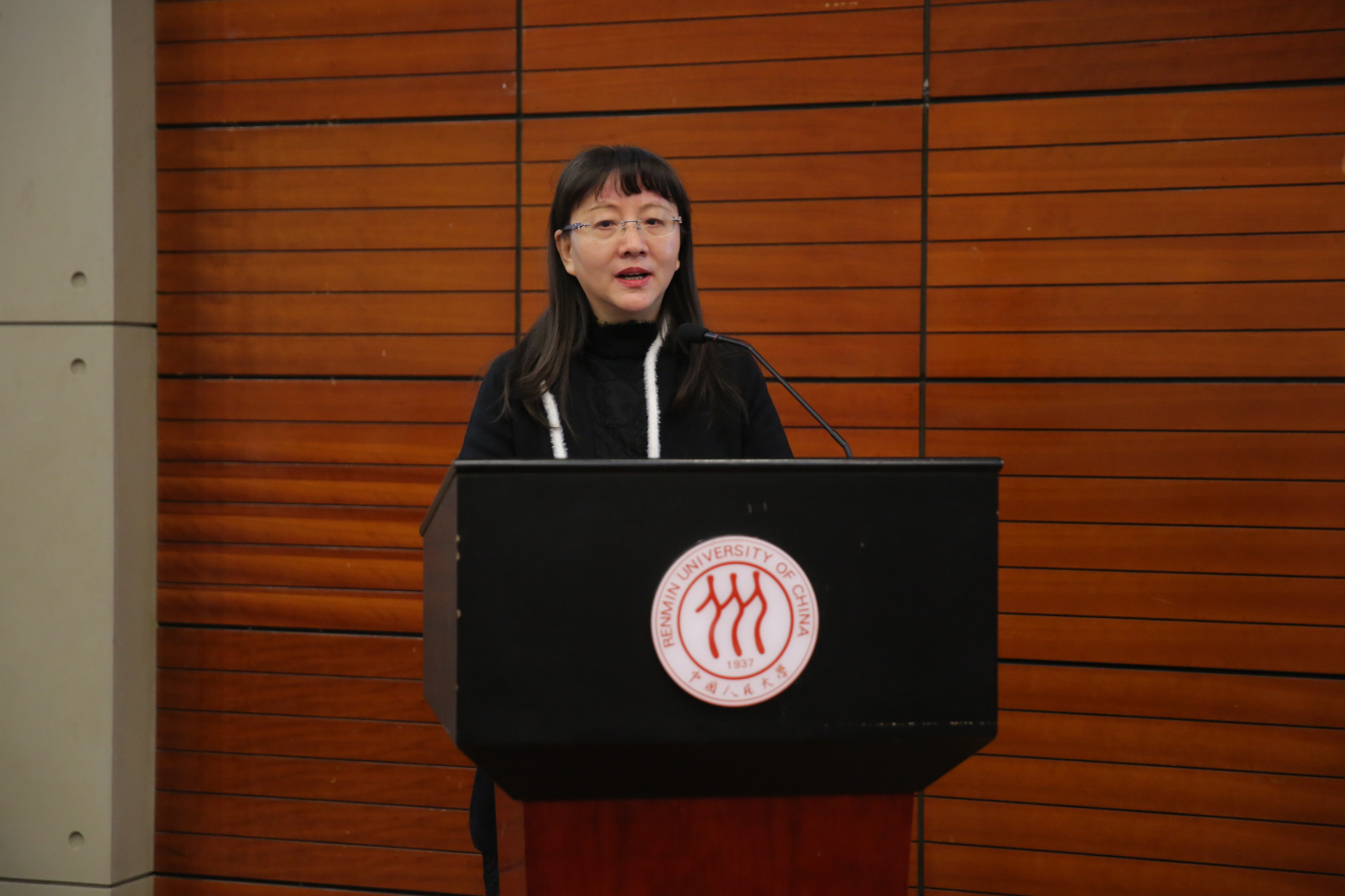 周荣主任进行总结汇报